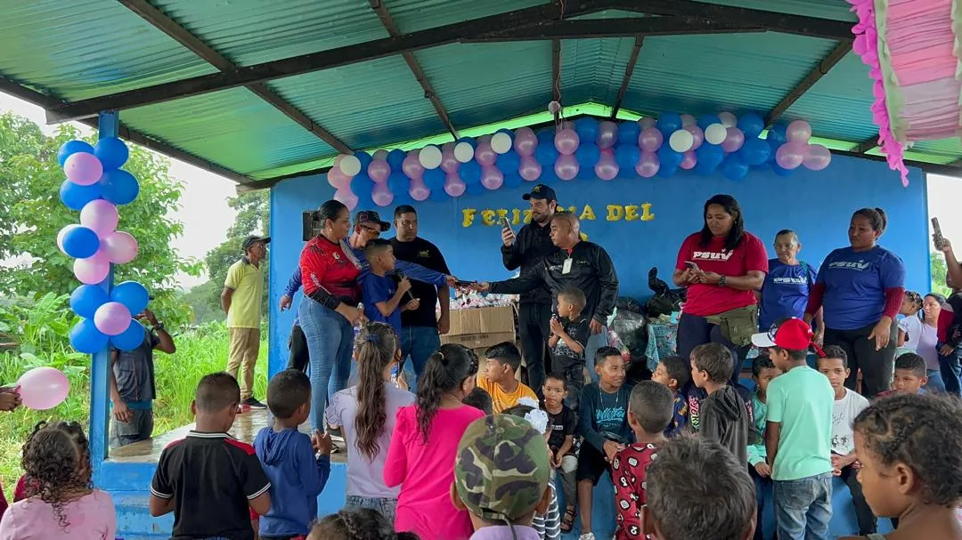 Actividad con las familias de la zona